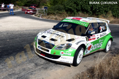 Eskişehir'deki asfalt sınavı zorlu geçti!