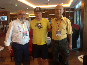 Canlı Yayın | 00.45 : Yeni rekor 144.12 km