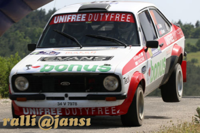 Historic rekabeti, marş kablosuna takıldı!