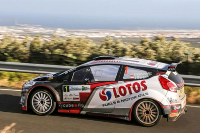 Kanarya'da lider, Kajetanowicz..