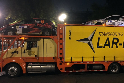 Meksika'da otoban kazası ralliyi durdurdu!