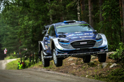 Finlandiya Rallisi Tanak’ın liderliğinde başladı