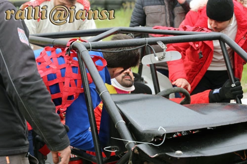 Fotoğraf | Körfez Pisti V2 Challenge kaza sonrası 45193