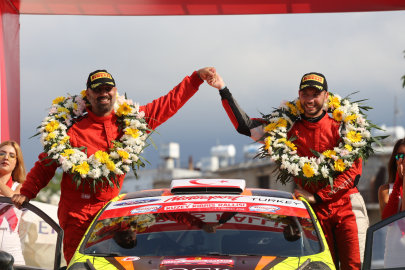 Kıbrıs'ta 'Deniz' taştı!