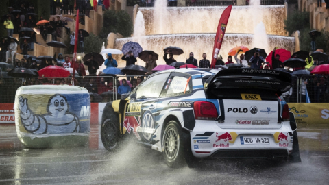 Barcelona’da cadde etabı
