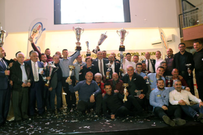 Kıbrıs'ta şampiyonlar kupalarına kavuştu