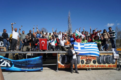 Kırcaali’de Yaprak podyumda