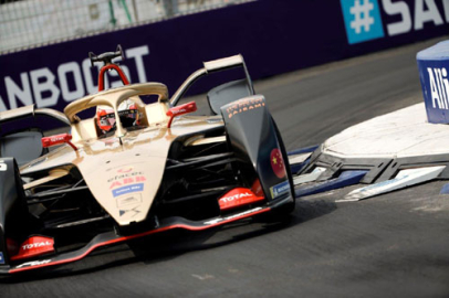 Sanya E-prix’i Vergne kazandı