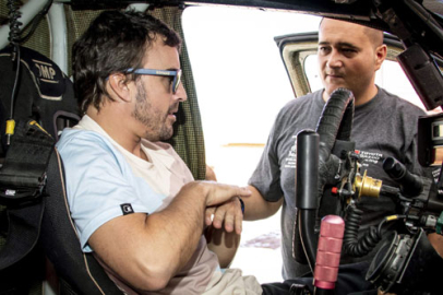 Alonso Hilux’u test etti