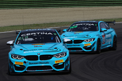 BOM’dan çifte podyum