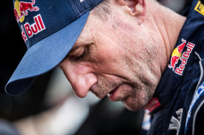 Peter liderliğini korudu