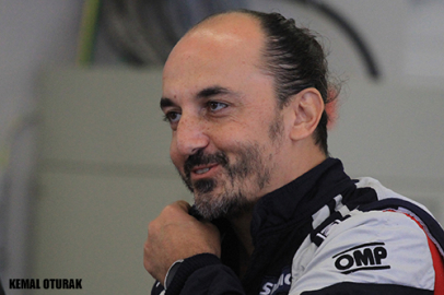 Havada düştü pistte kazandı