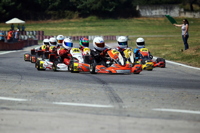 Körfez'de karting mücadelesi