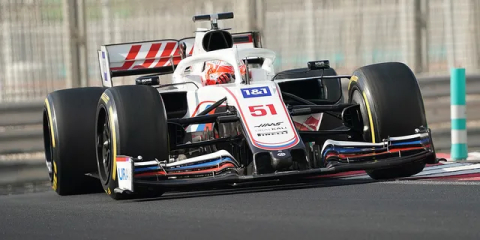 Haas şimdilik önde...