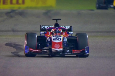 F2'de Sprint'in galibi Richard Verschoor
