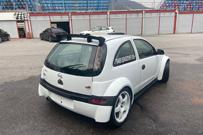 Taner’in yeni Corsa’sı