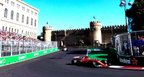 Pole'de yine Leclerc