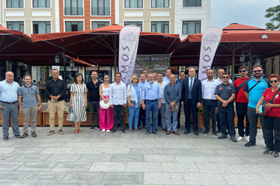 Baja Troia yaklaşıyor