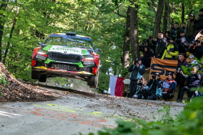 Kremer hat-trick yaptı