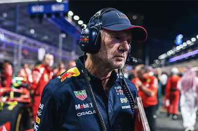 Ferrari Newey'in peşinde