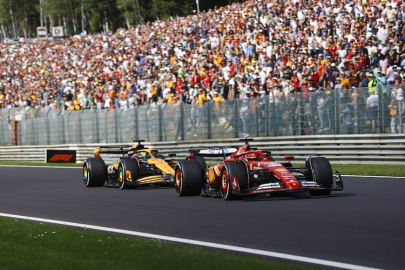 Belçika'da zafer Hamilton'ın