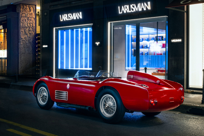 Maserati 200S Milano’da sergilendi