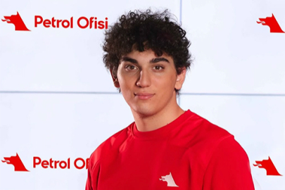 Kerem Aboboreira'da podyumda