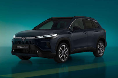 Toyota Corolla Cross Hybrid yenileniyor