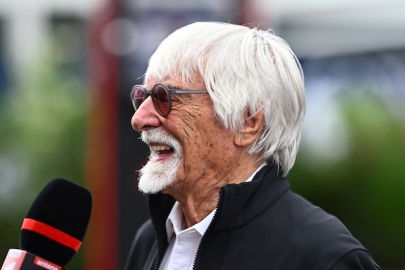 Ecclestone: "Hamilton emekli olmalı"