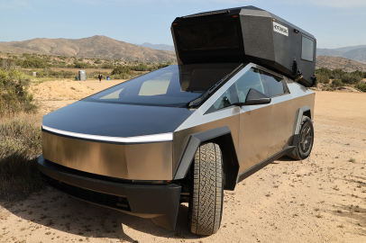 Tesla Cyberglad