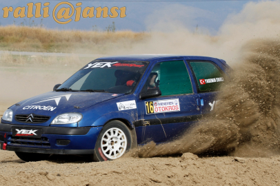 Mahalli otokroslar gaz kesmiyor