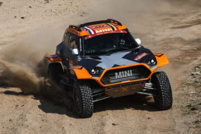 Dakar’da açılış etabını Mevius kazandı