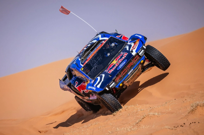 Roma liderliği ele aldı