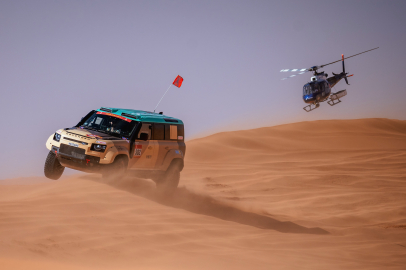 Dakar’da Defender ve Dacia’nın zaferi