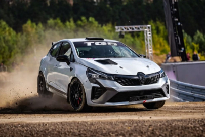 RX4 rallikrosa ralli DNA’sı getirecek