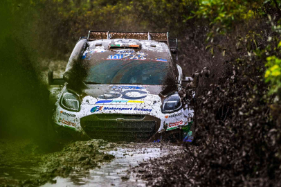 Safari’de fırtınalar dindi