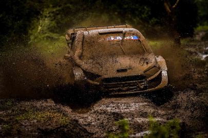 Katsuta Kenya'da tarih yazdı