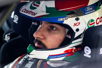 Ali yeni bir destan yazıyor