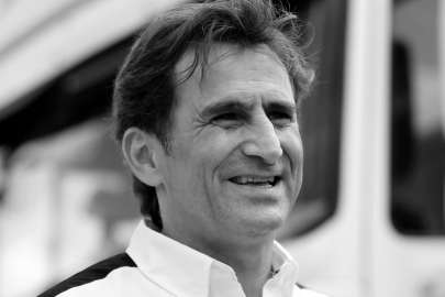 Zanardi vefat etti
